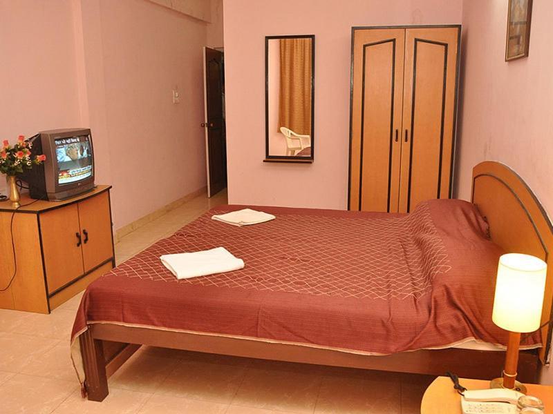 Hotel Picnic Plaza Sangolda Quarto foto